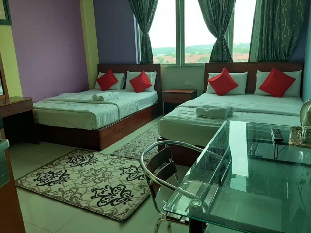 Saujana City Hotel Bandar Saujana Putra Екстериор снимка